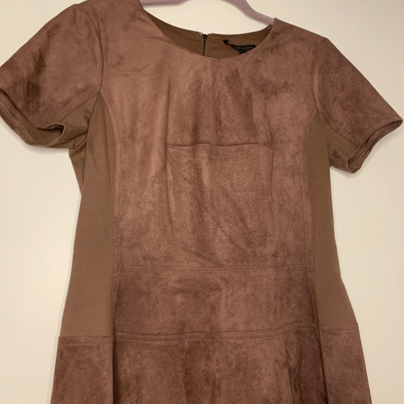 NWT Darra Toffee Brown Suede Short Sleeve Dress - Picture 2 of 5